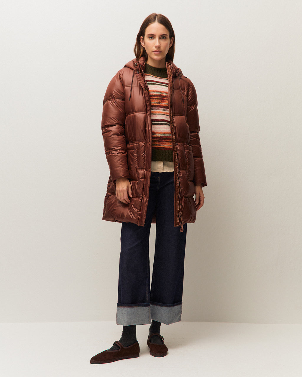 Anorak largo con capucha