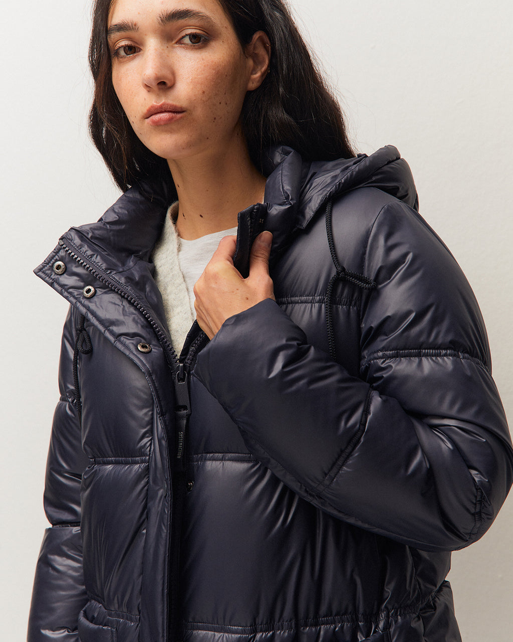 Anorak largo con capucha