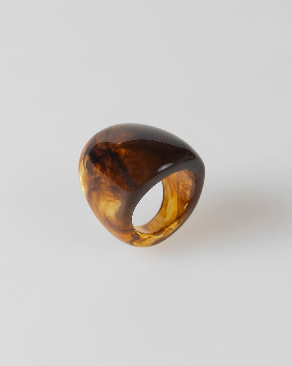 Anillo rígido marrón