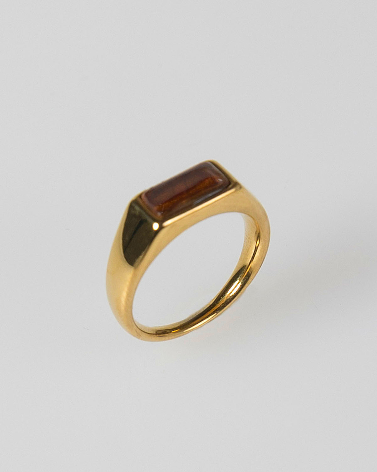Anillo tipo dello con piedra