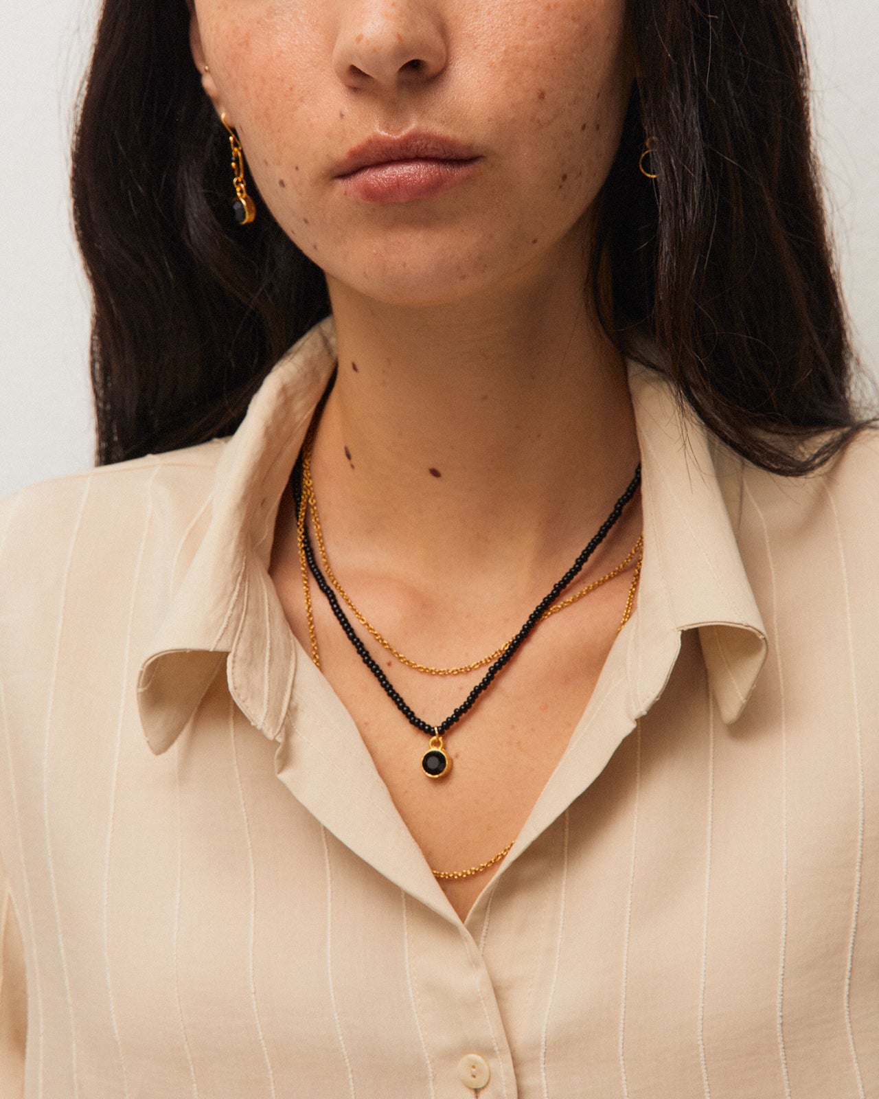 Collar doble negro