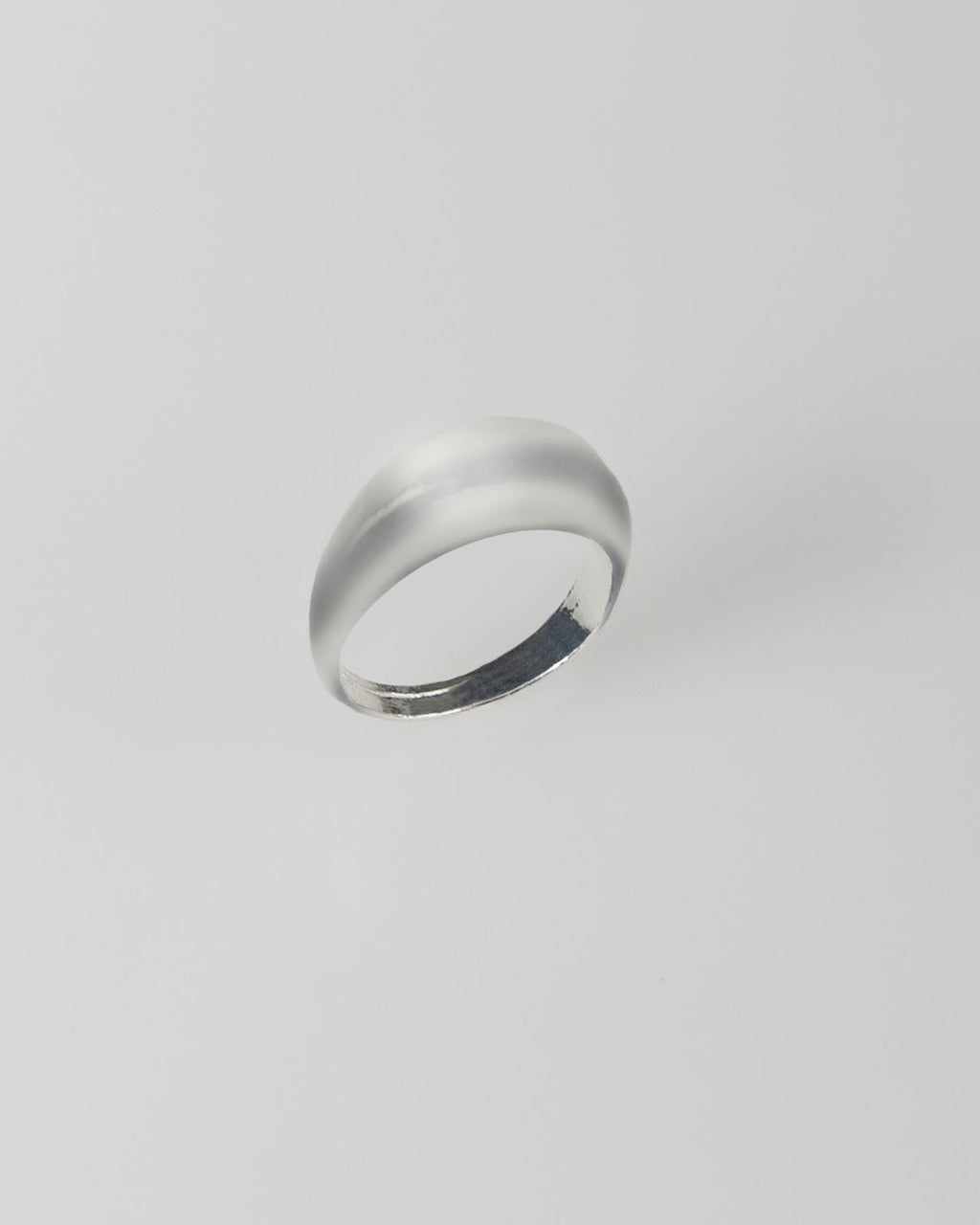 Anillo plateado