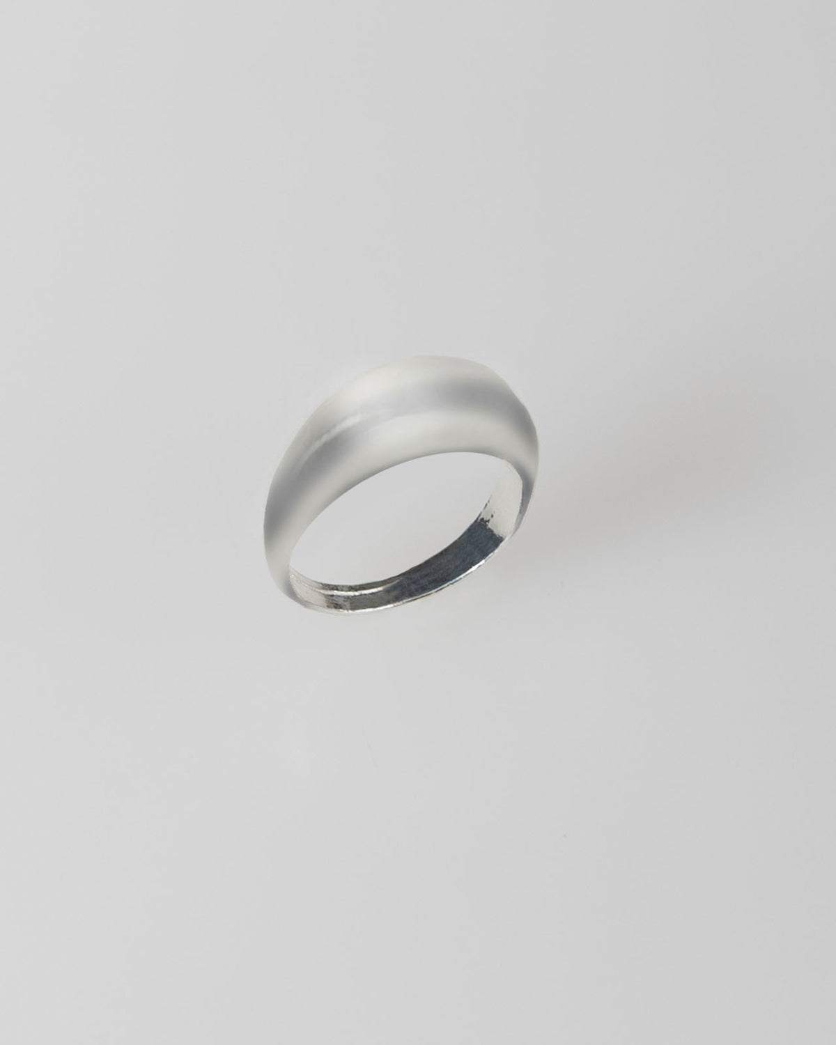 Anillo plateado