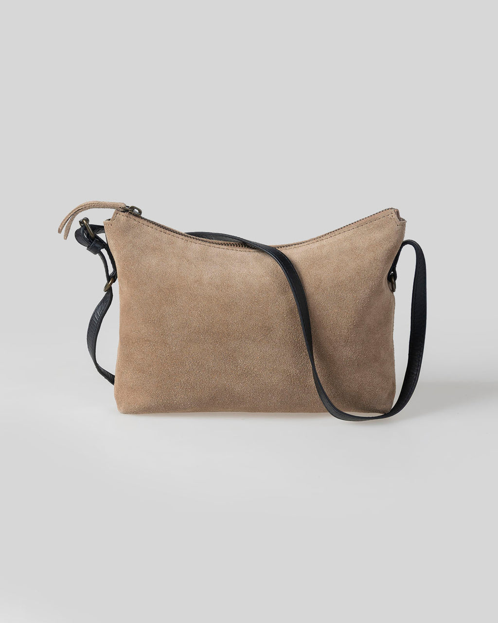 Bolso mediano con asas a contraste