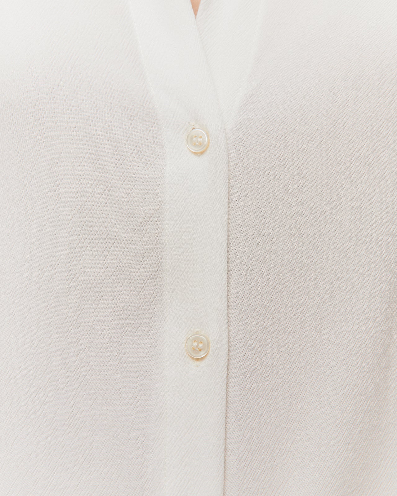 Camisa manga larga cuello camisero
