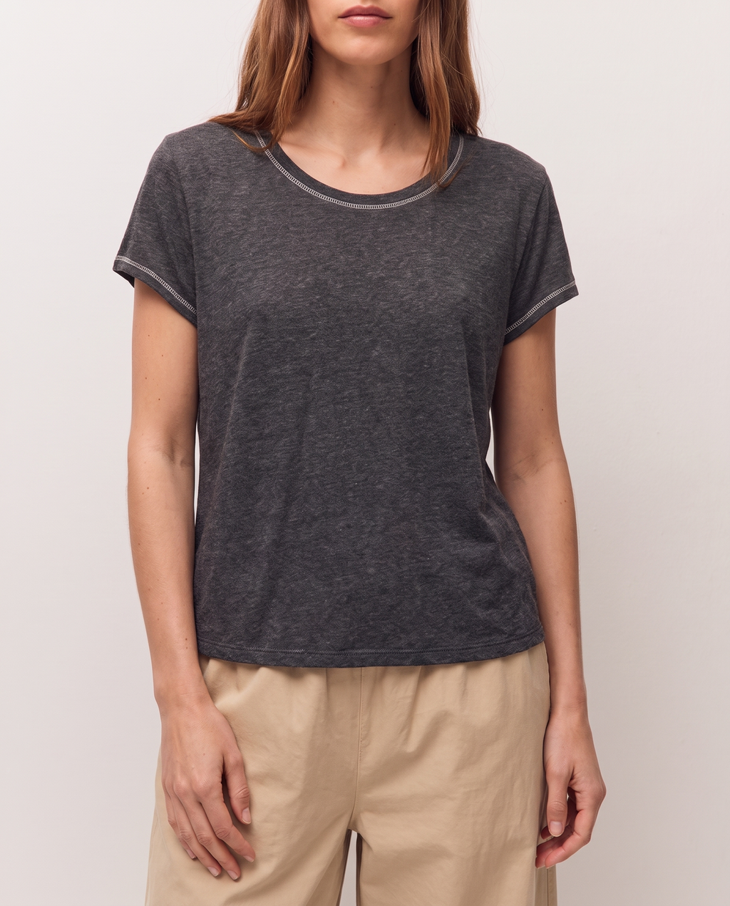 Camiseta con costuras a contraste