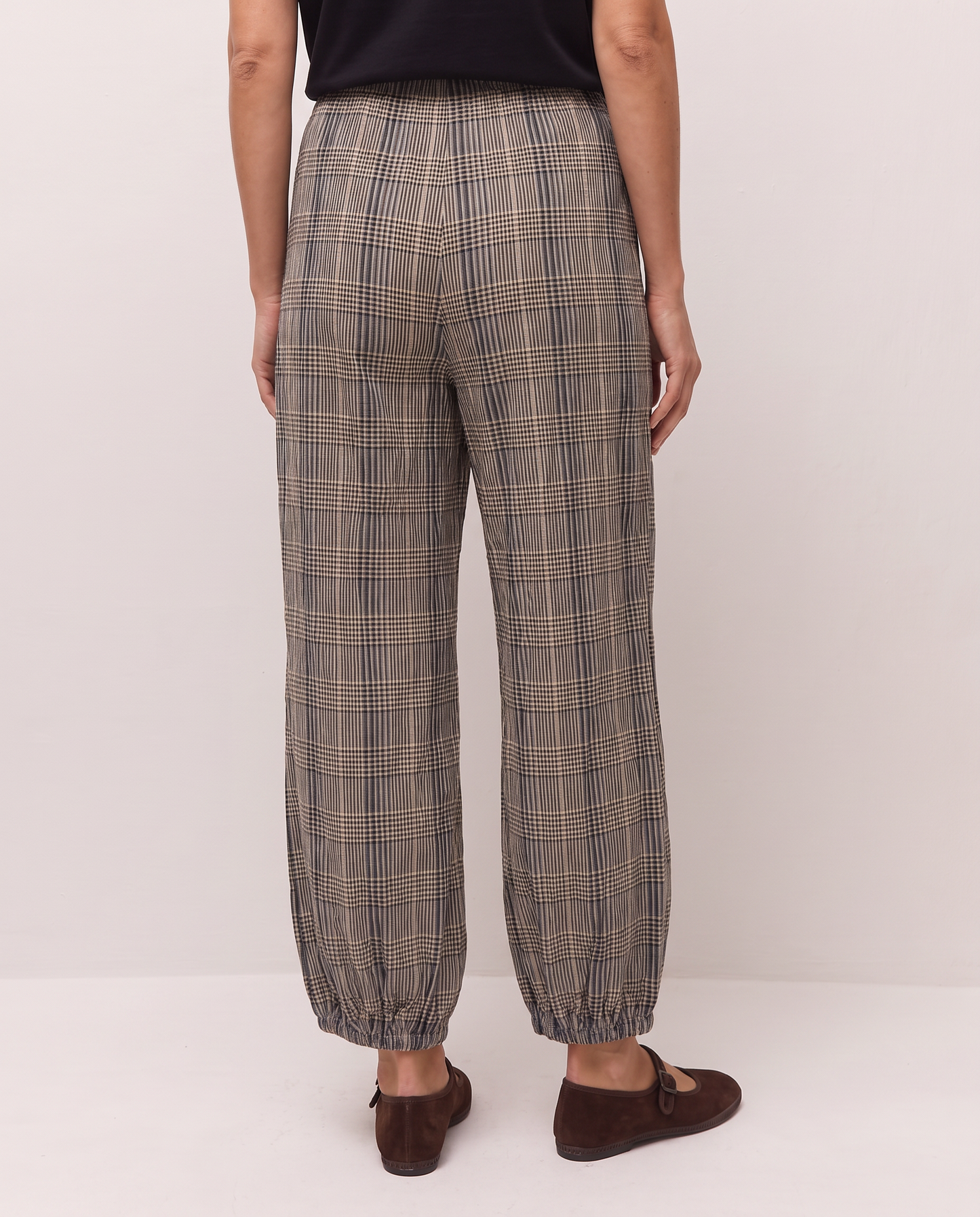 Pantalón cuadros bombacho