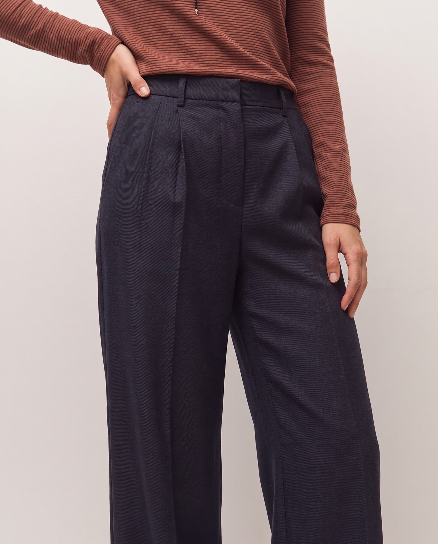 Pantalón raya diplomática