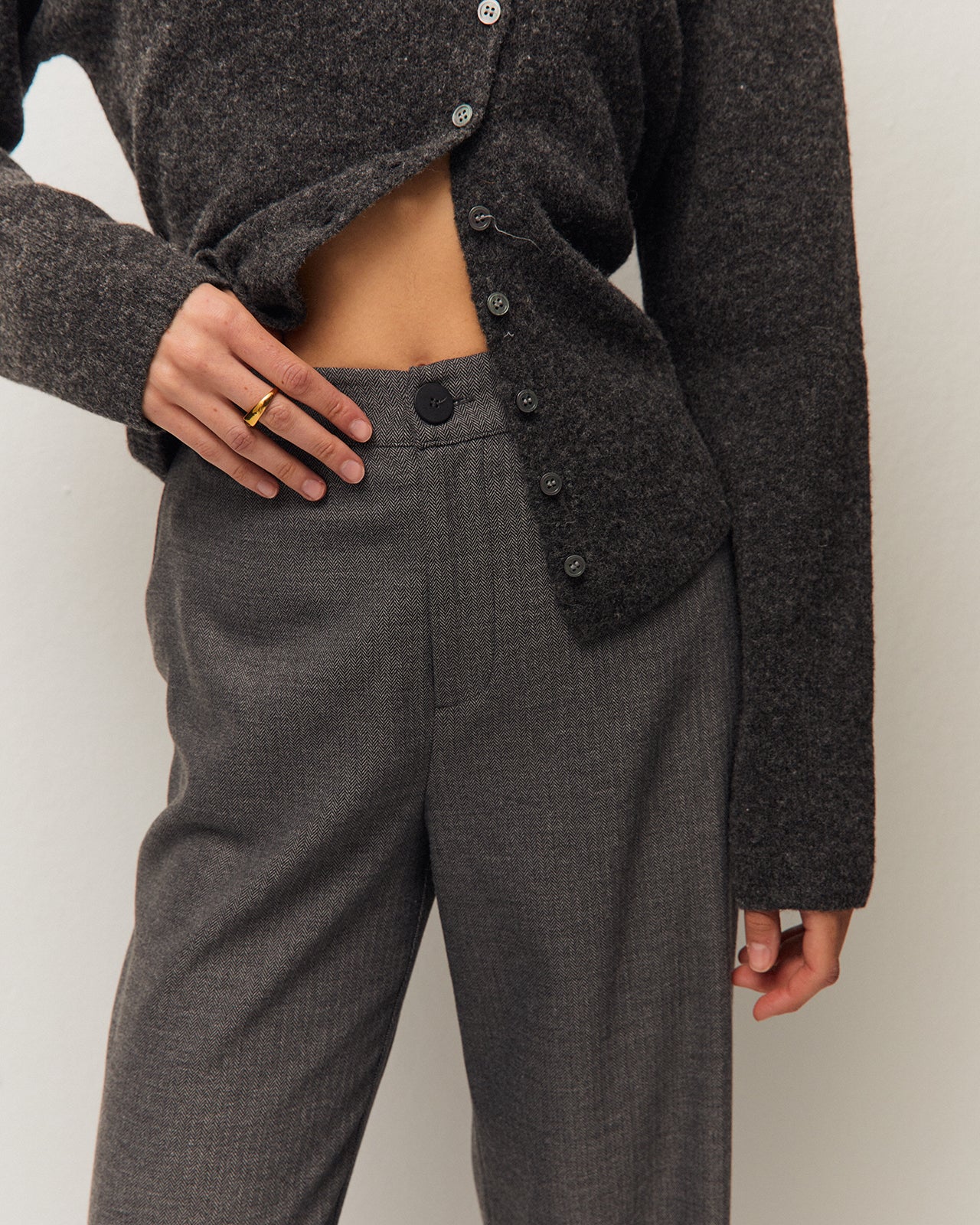 Pantalón ancho de espiga
