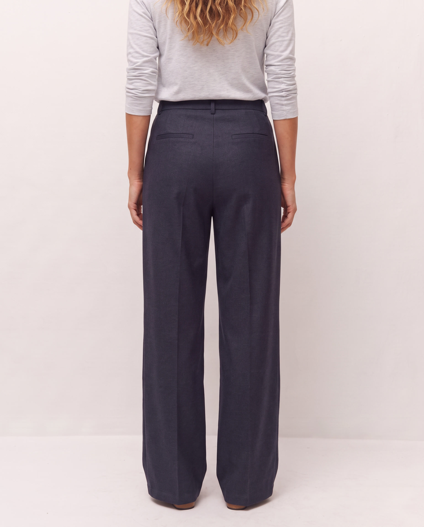 Pantalón con pinzas
