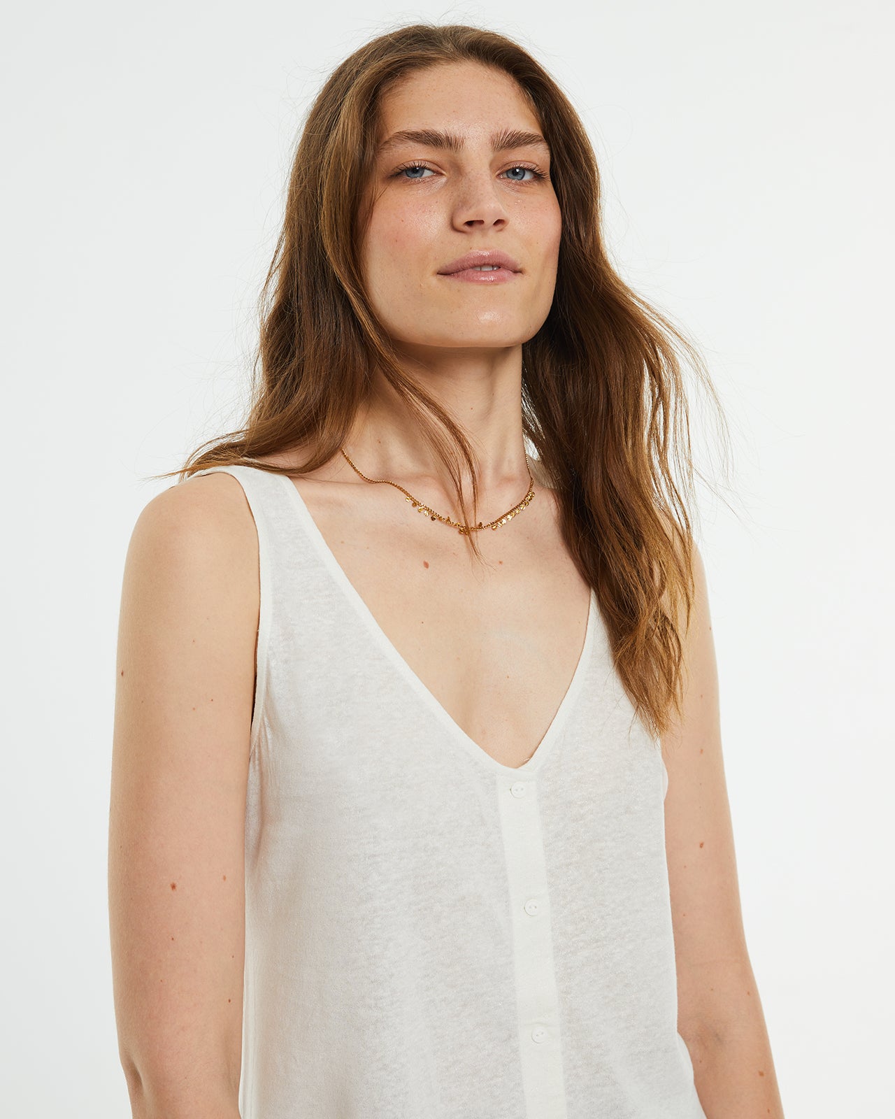 Top de mujer blanco de tirantes relaxed fit