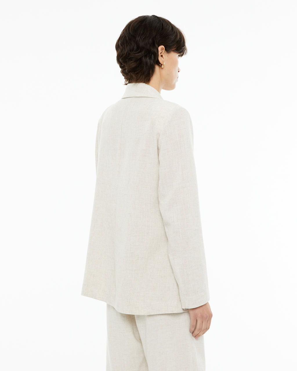 Straight fluid linen blend blazer with front pockets