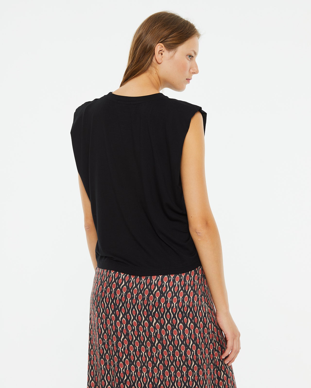 T-shirt sans manches à coupe carrée