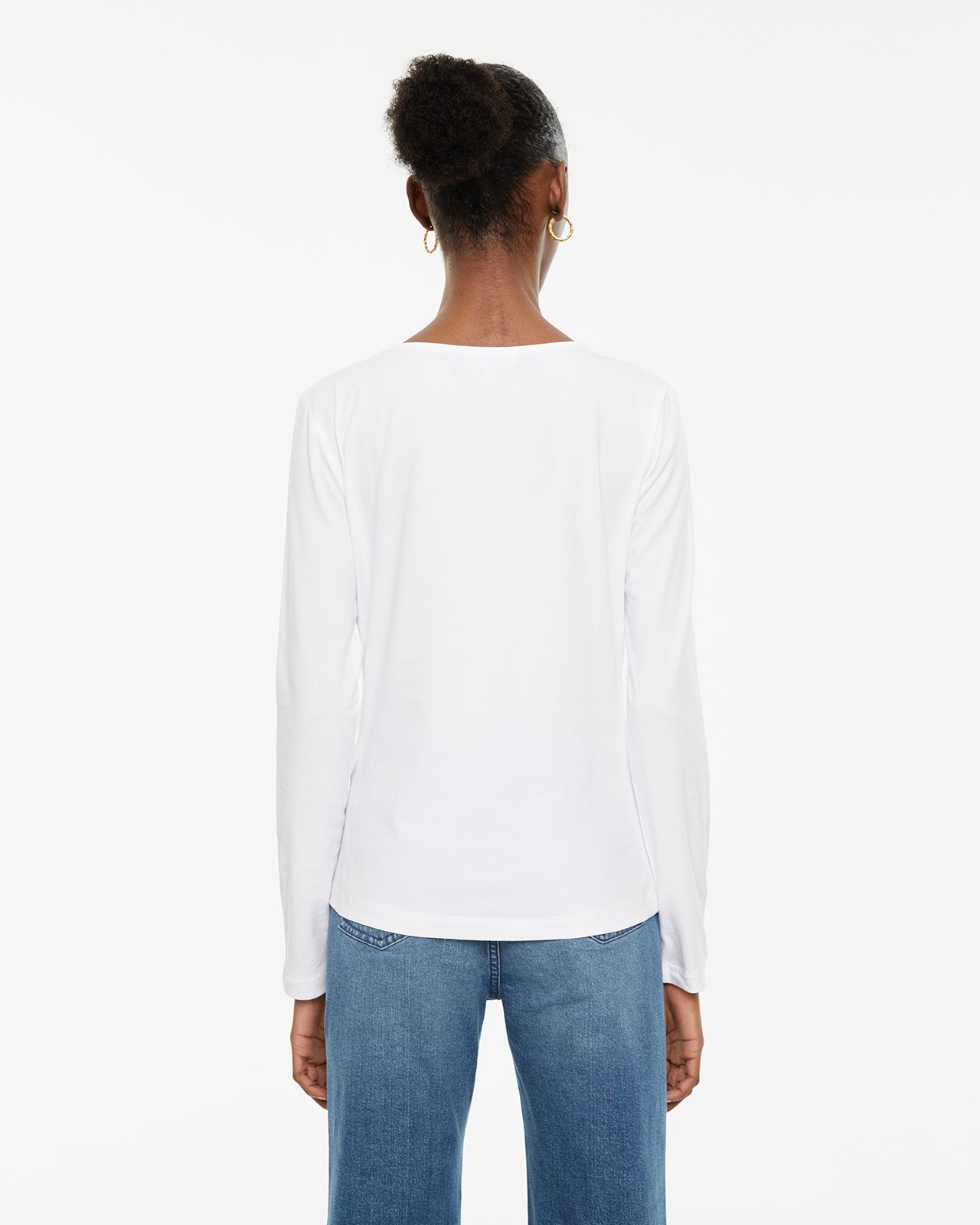 T-shirt basique ajusté à manches longues