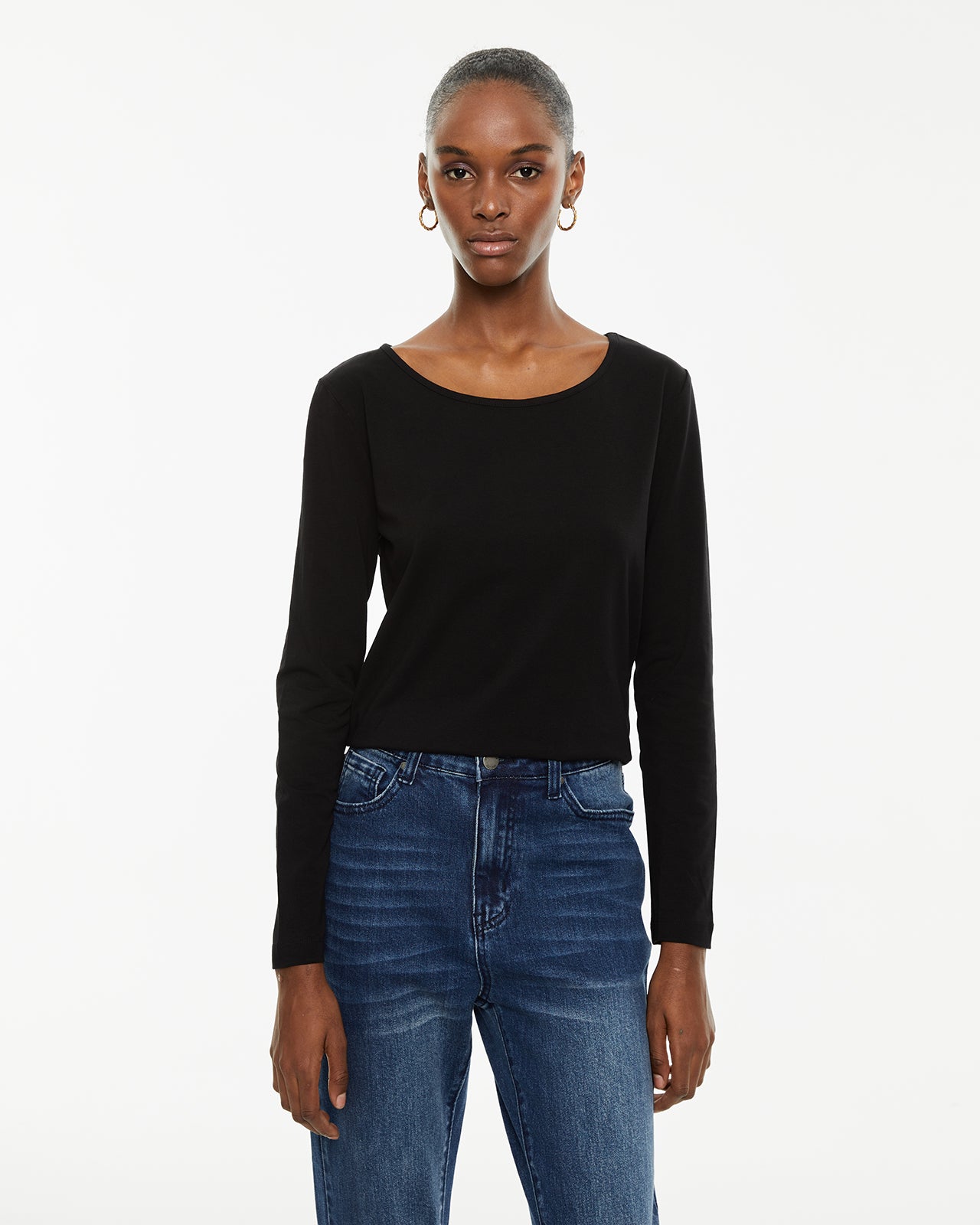 T-shirt basique ajusté à manches longues