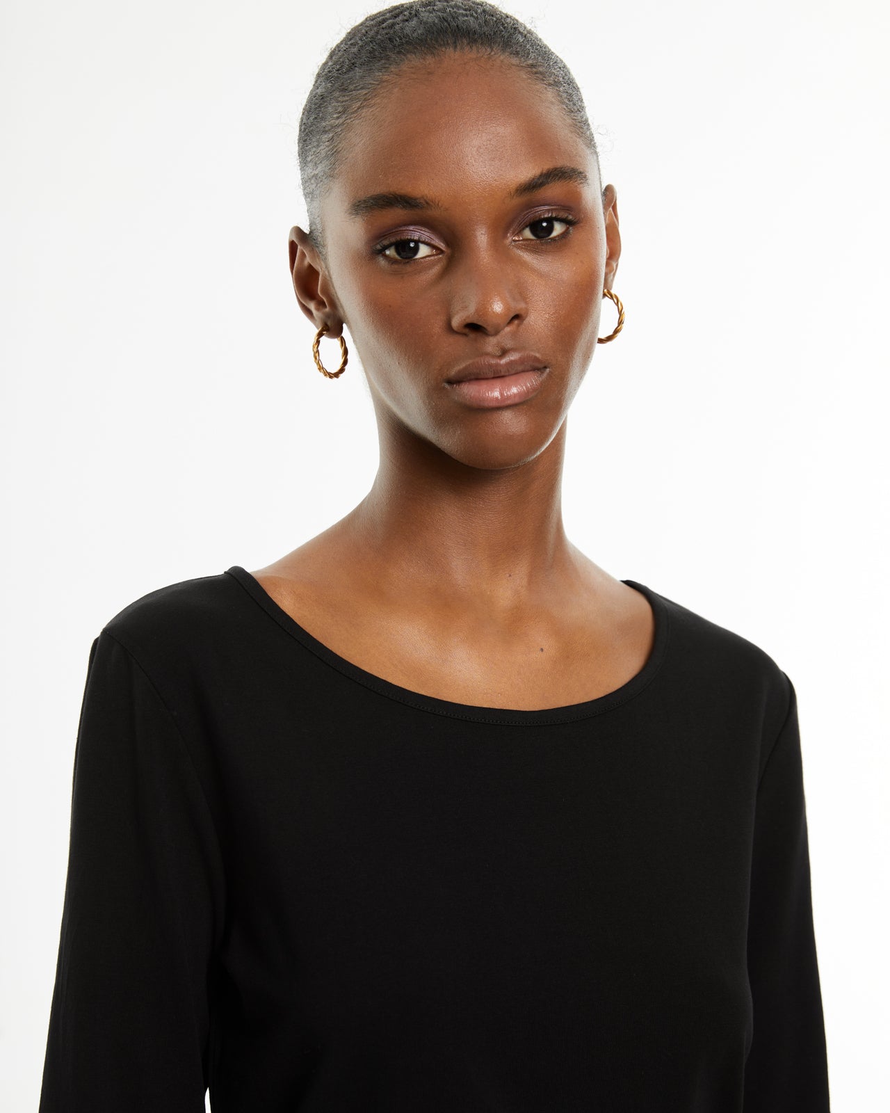 T-shirt basique ajusté à manches longues