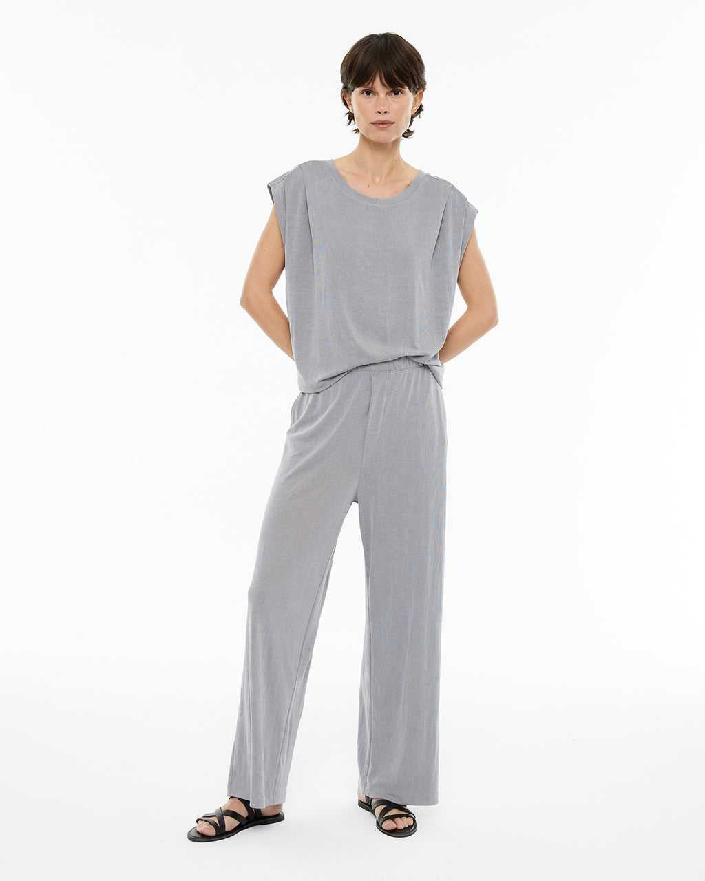 Wide ribbed comfort trousers