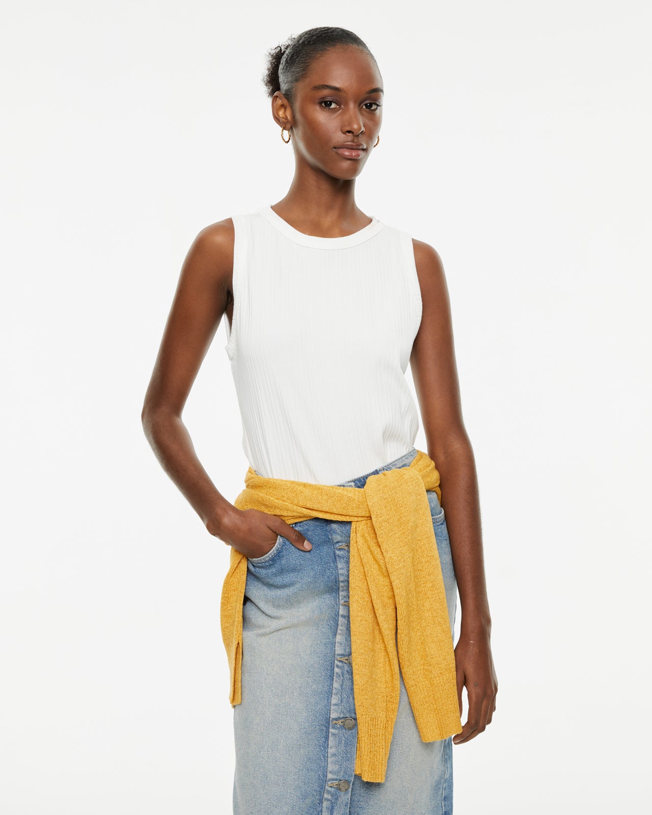 Haut ajusté sans manches à col licou