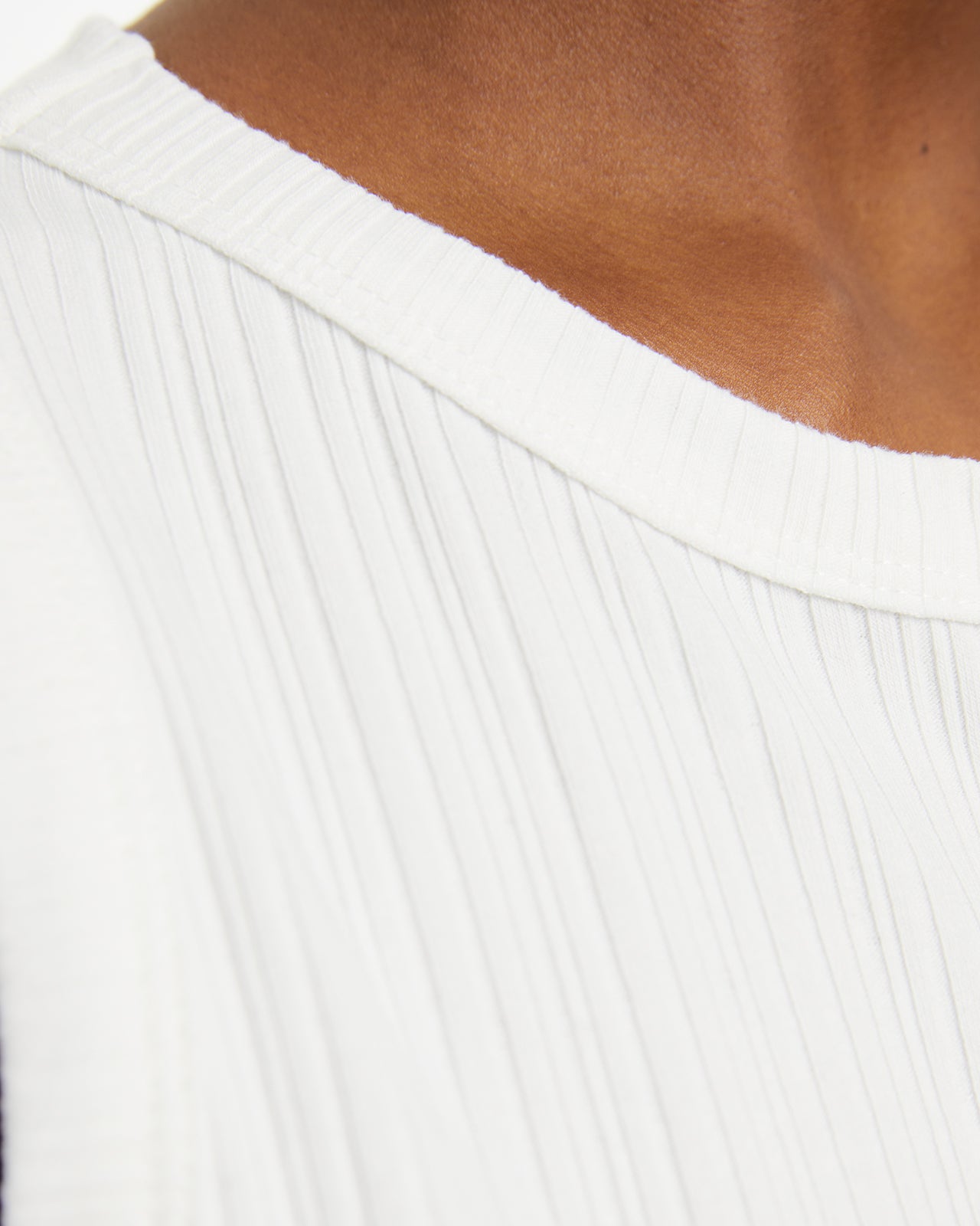 Haut ajusté sans manches à col licou