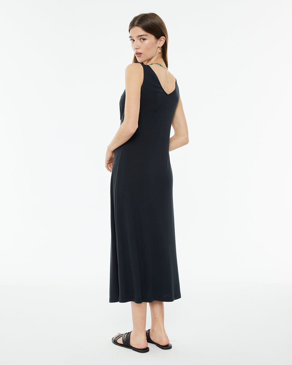 Sleeveless ribbed flared long dress