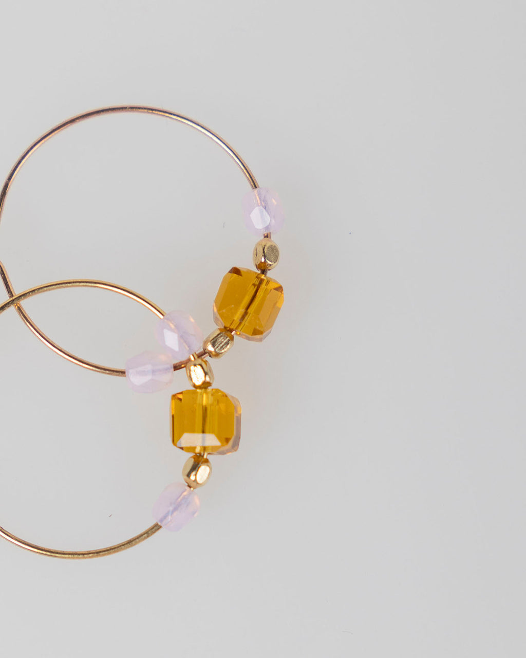 Pendientes con abalorios