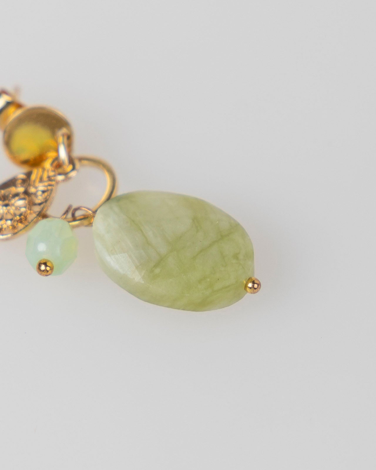 Pendientes piedra verde
