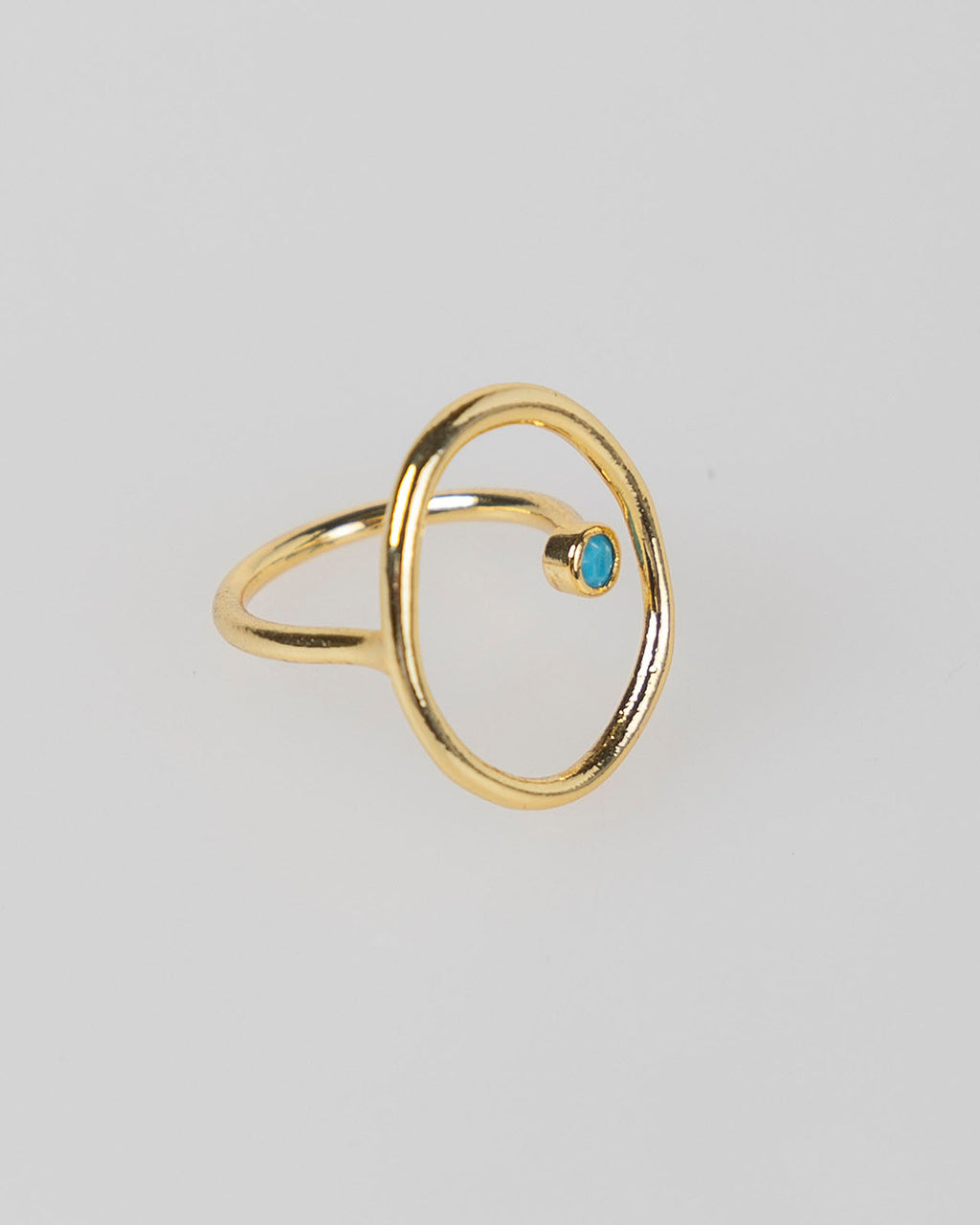 Anillo con detalle de turquesa