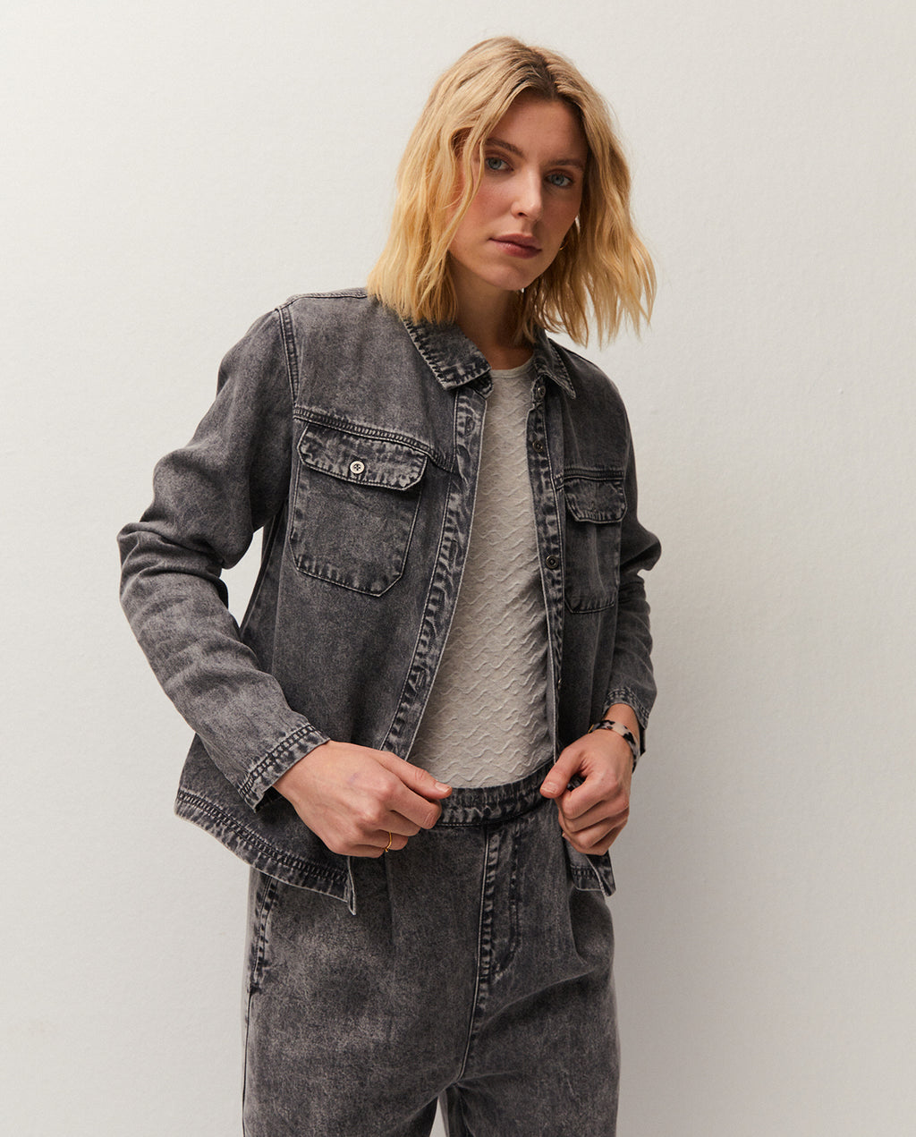 Camisa tencel efecto corrosivo