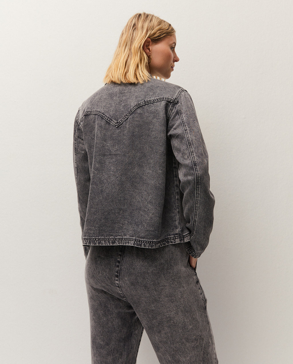 Camisa tencel efecto corrosivo