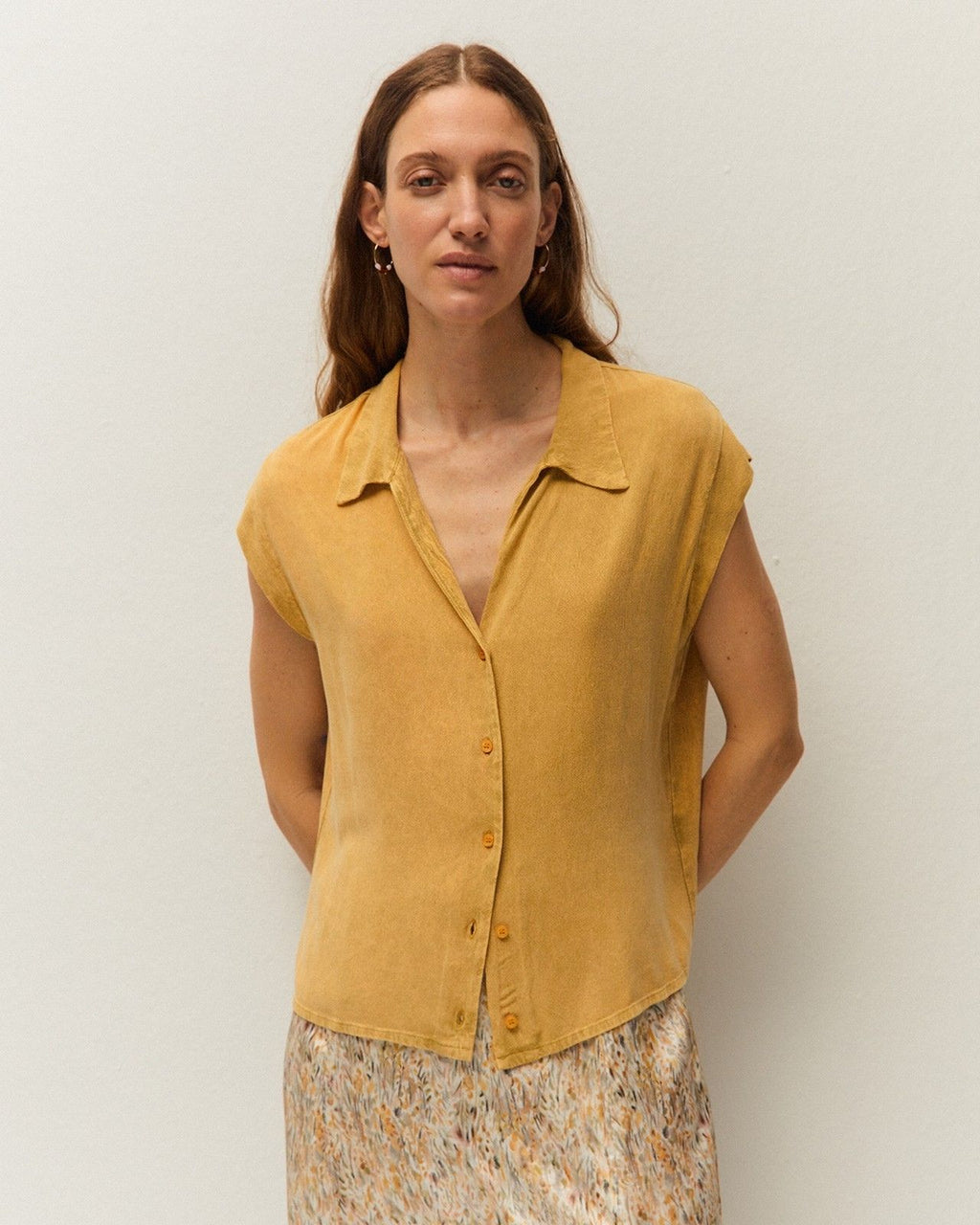 Camisa con efecto delavado