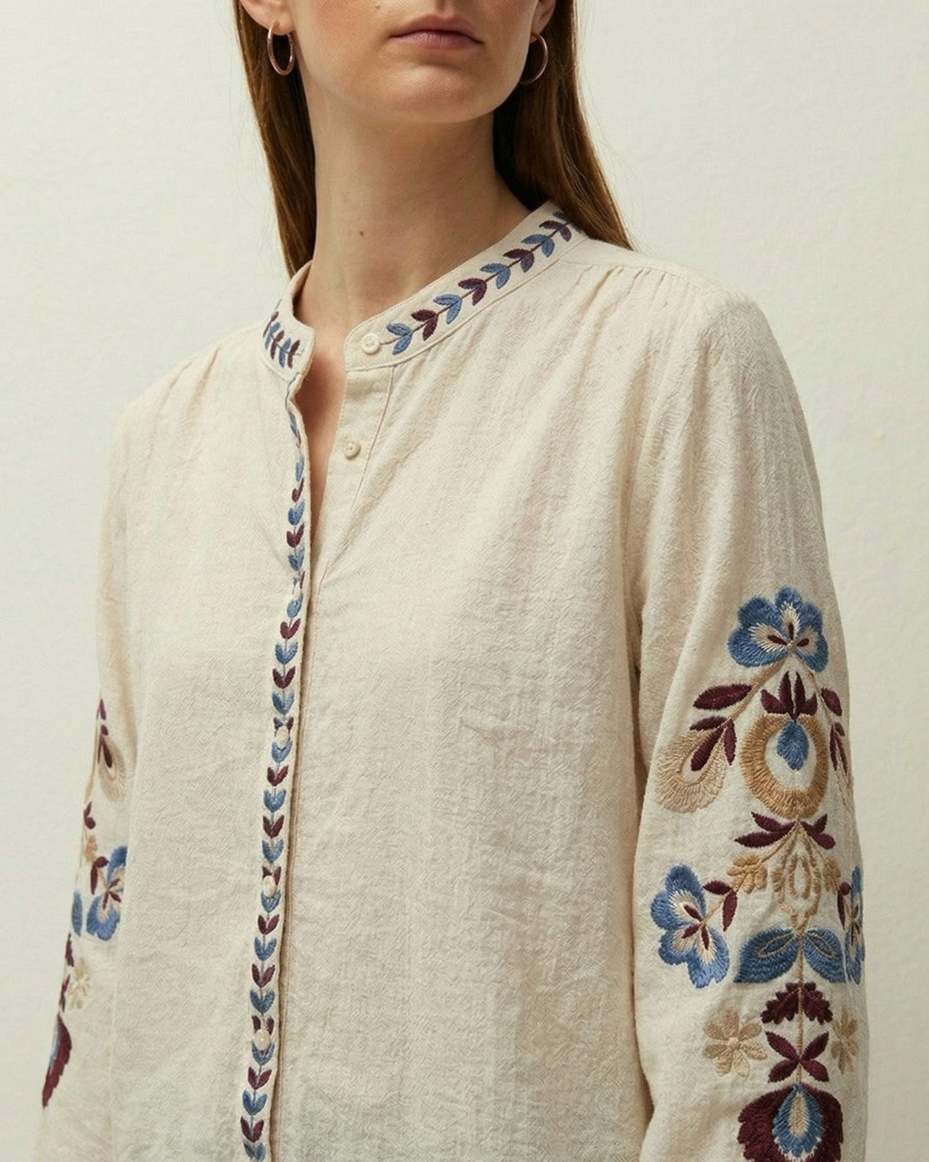 Camisa bordada cuello mao
