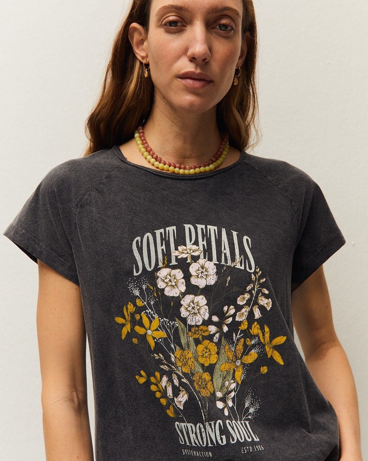 Floral print t-shirt
