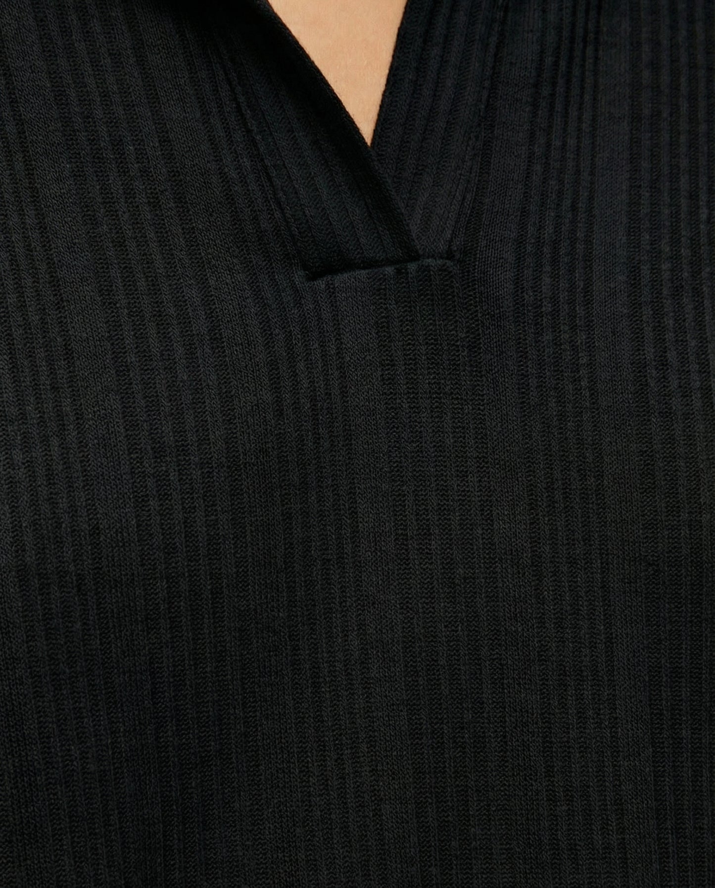 Camiseta de canalé cuello polo