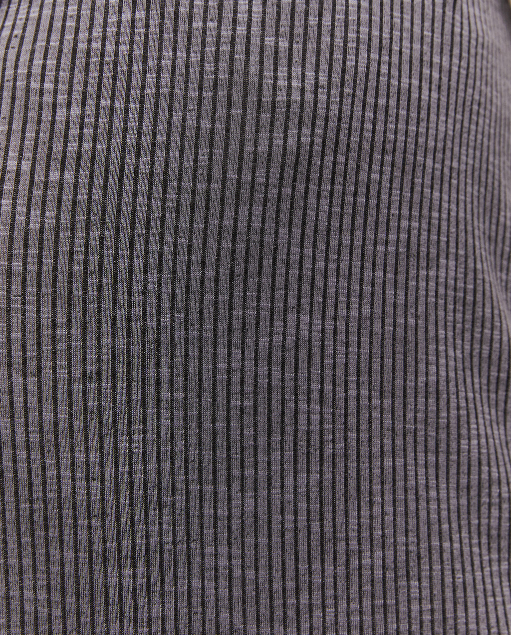 Falda canalé con goma en la cintura