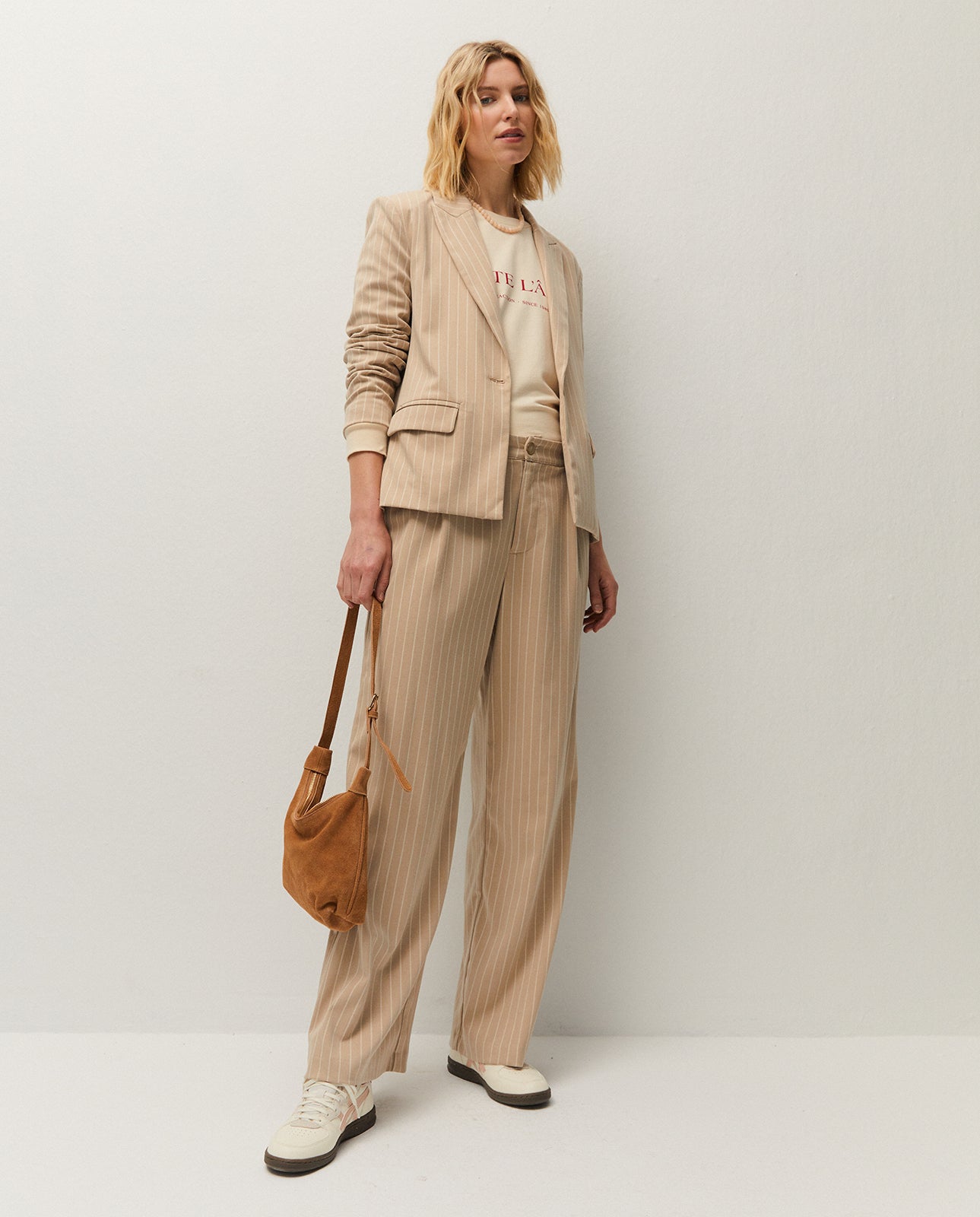 Pantalón raya dipolmática