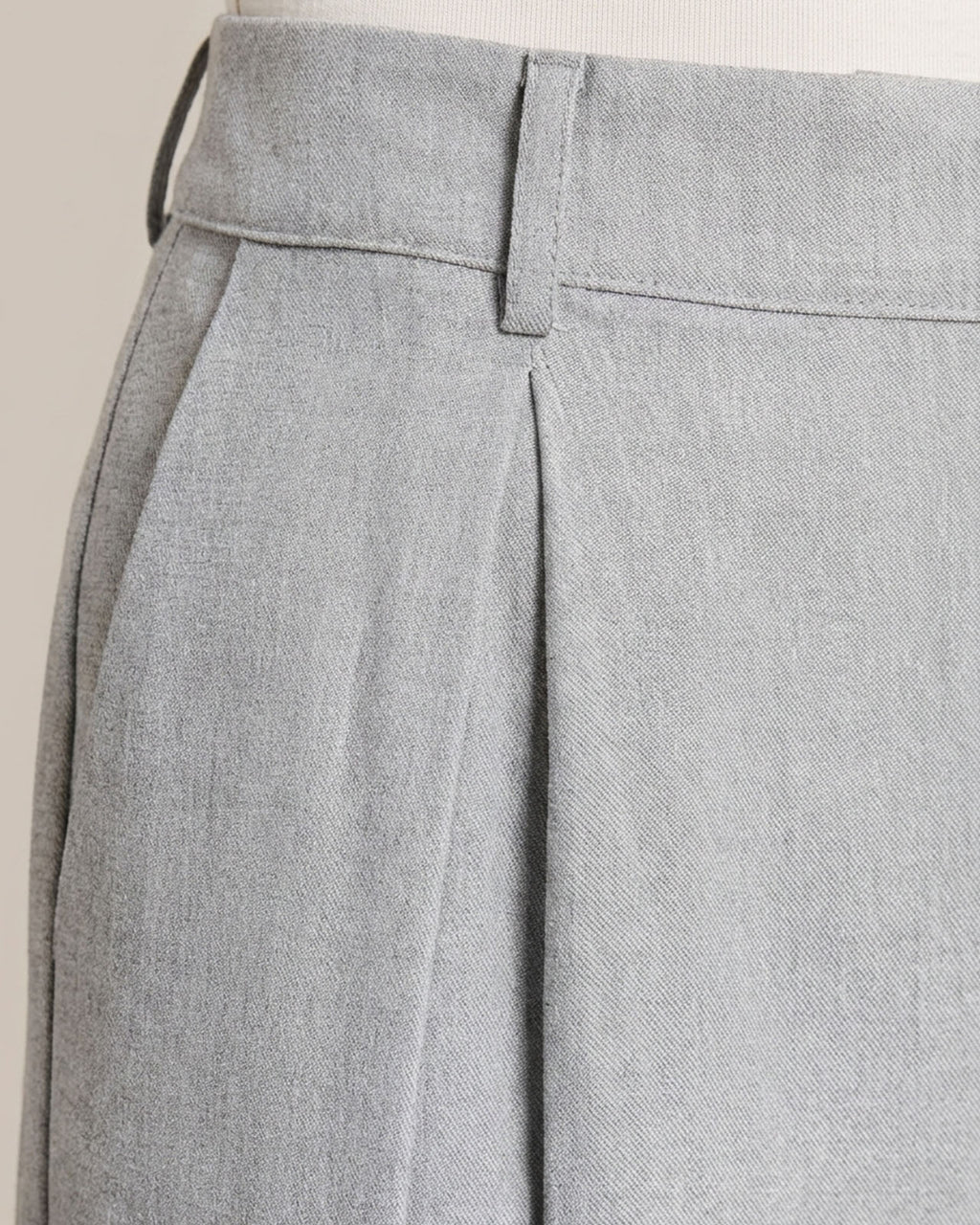Pantalón traje fluido