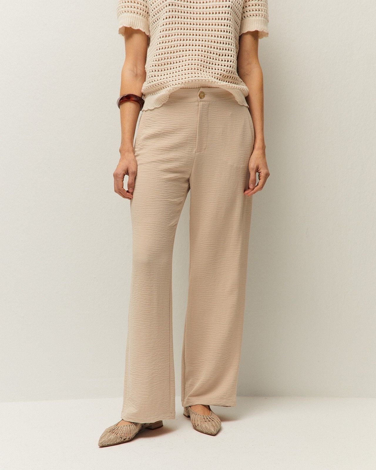 Pantalón recto fluido