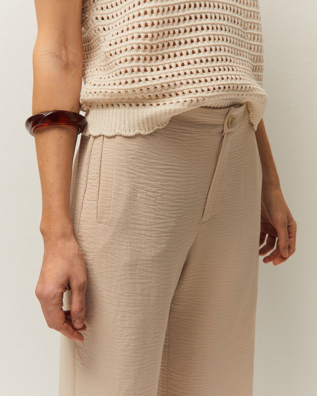 Pantalón recto fluido