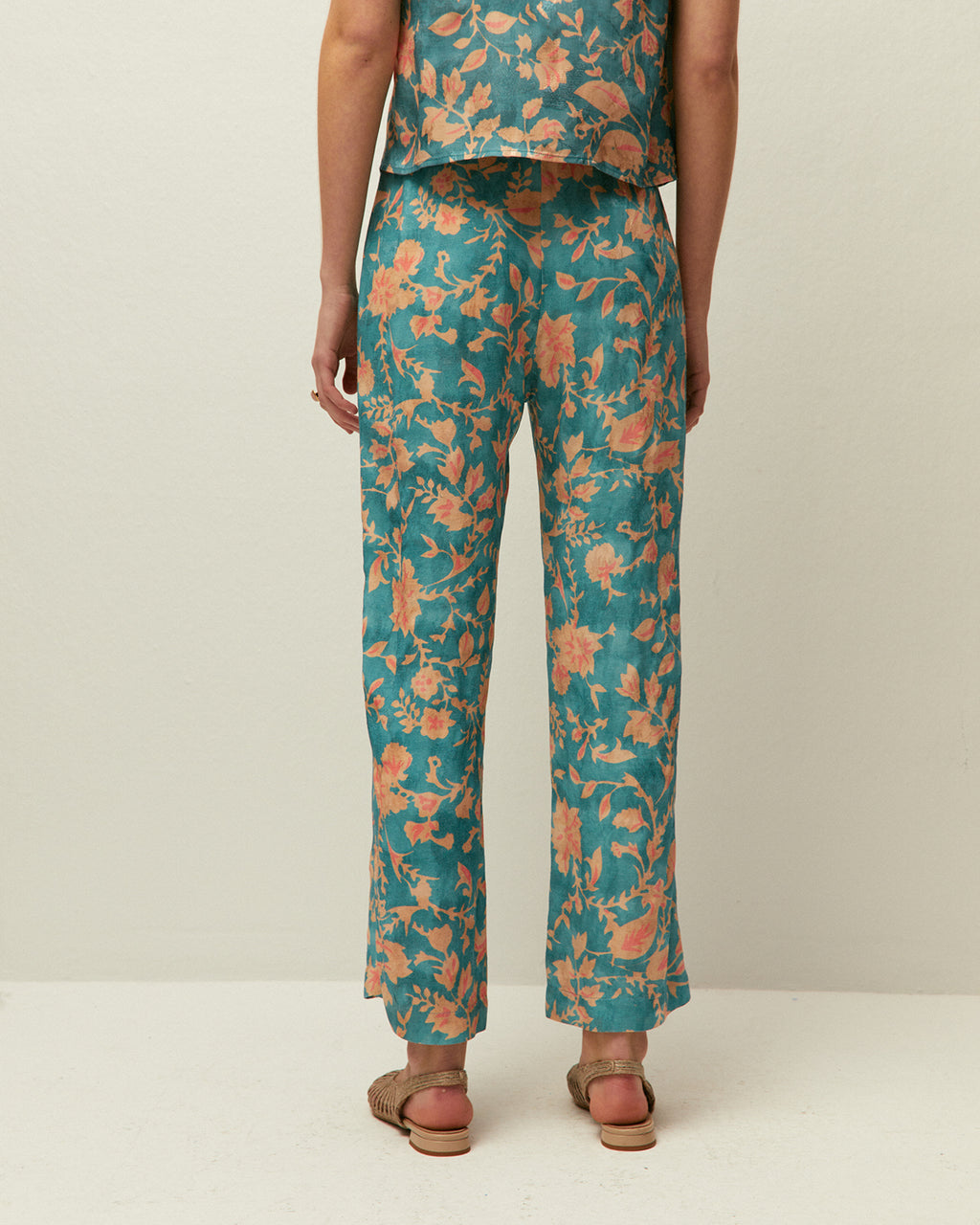 Pantalón estampado floral