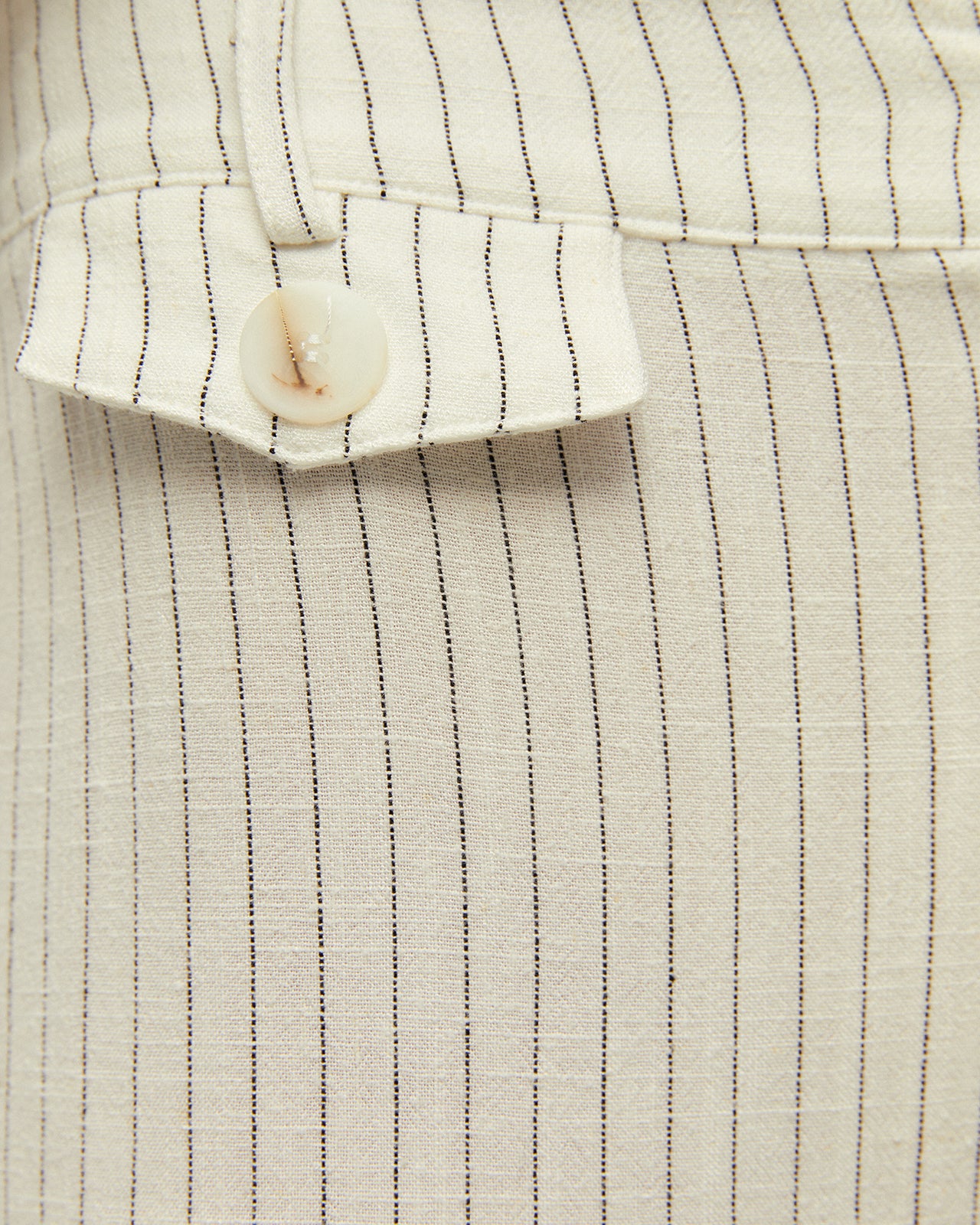 Pantalón raya diplomática