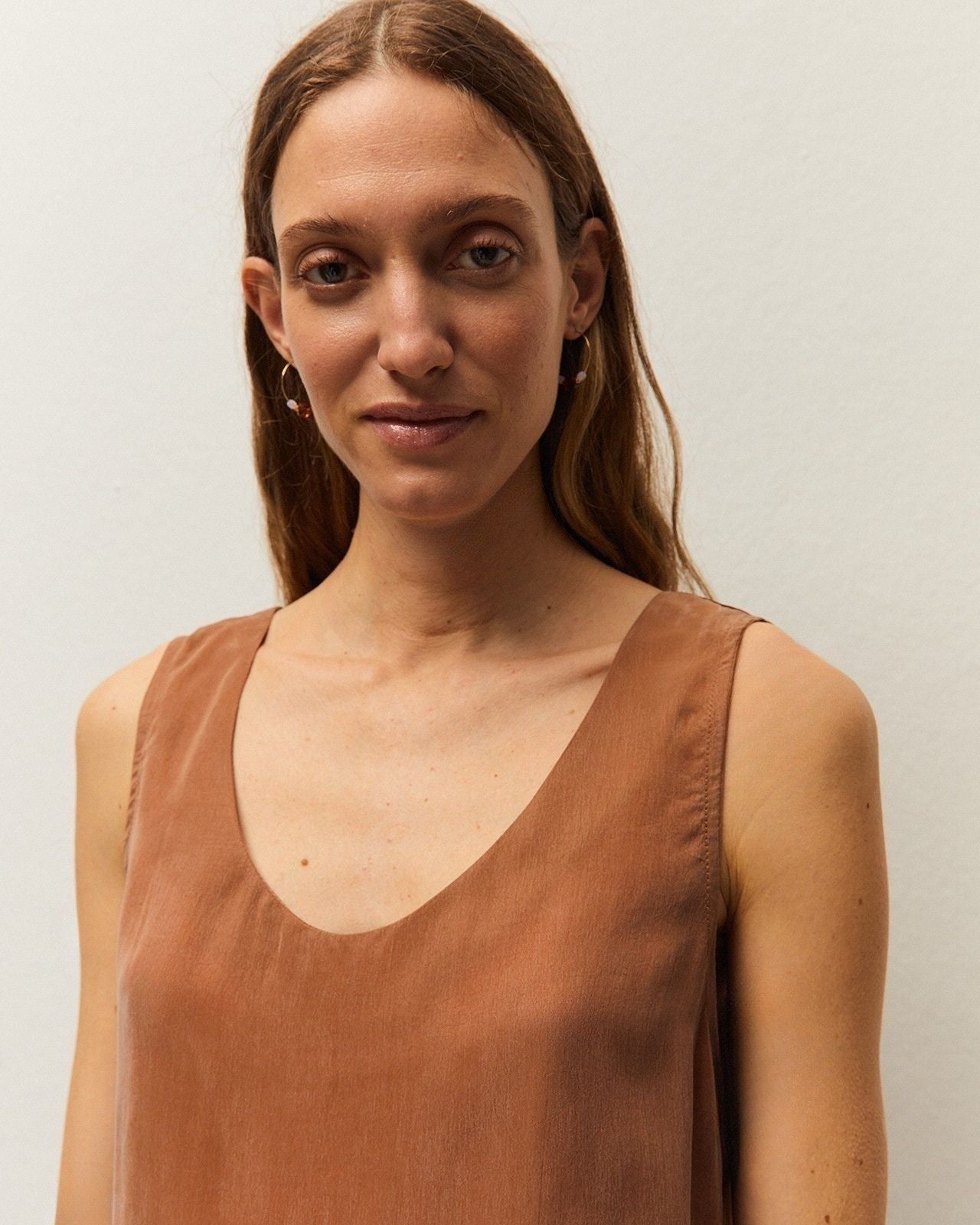 Top cupro sin mangas