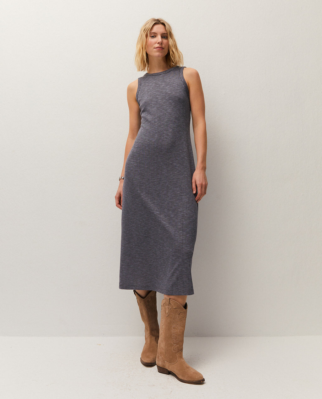 Vestido de canale cuello caja