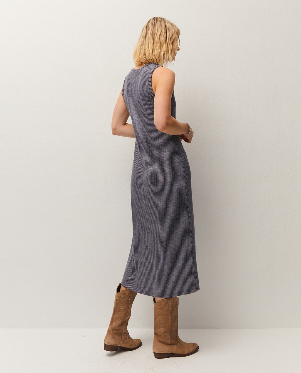 Vestido de canale cuello caja