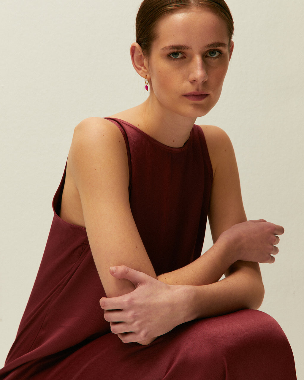 Vestido largo cuello caja