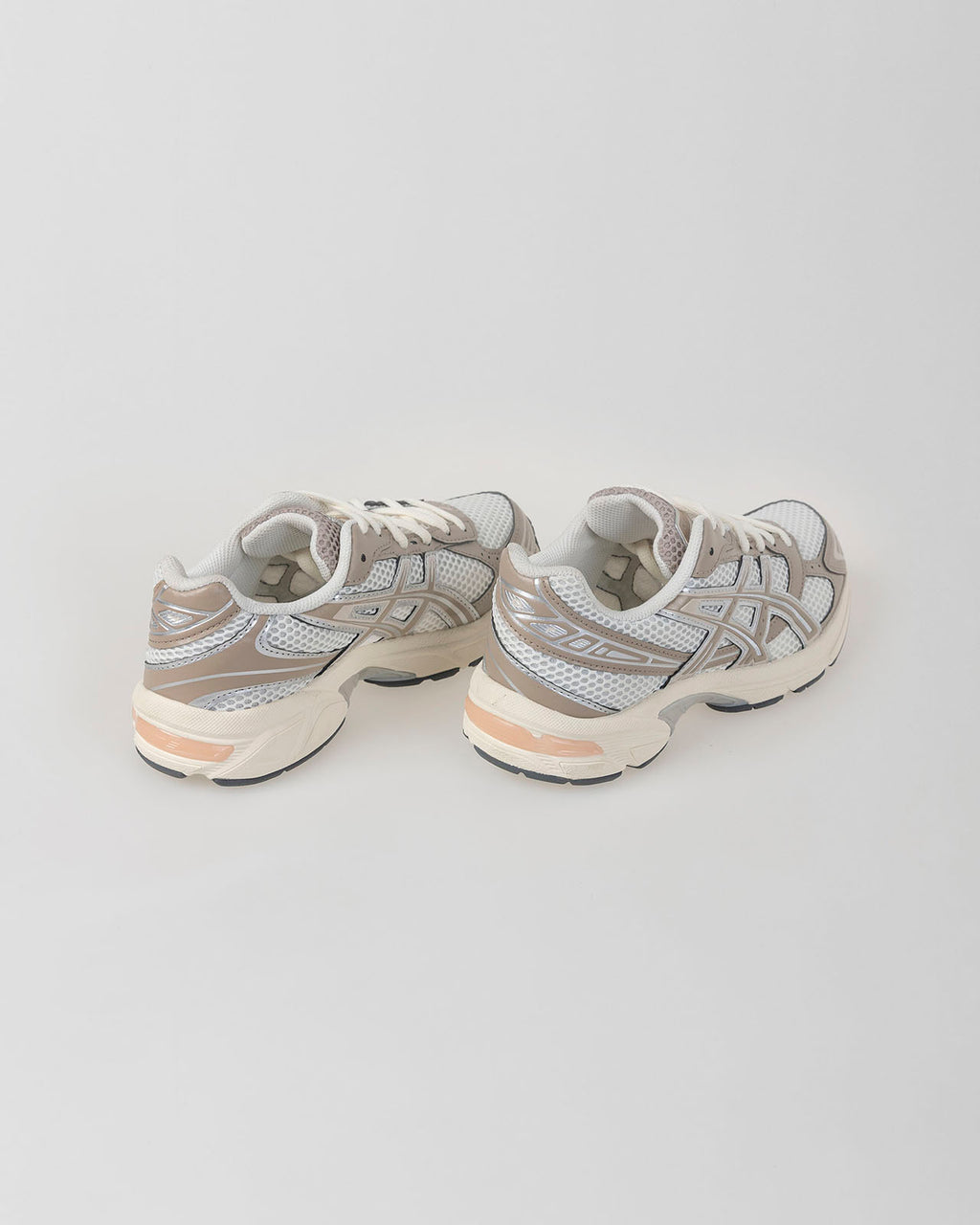 Zapatilla Asics marrón Gel-1130