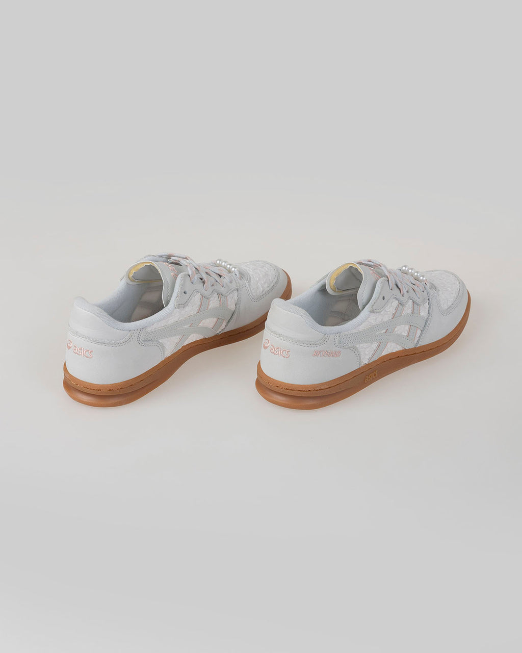 Asics white Skyhand OG sneaker