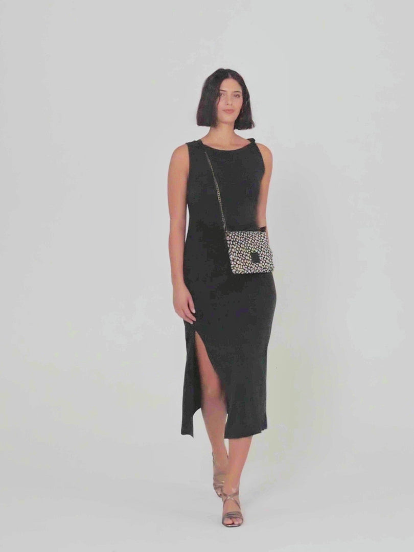 Vestido entallado fruncido